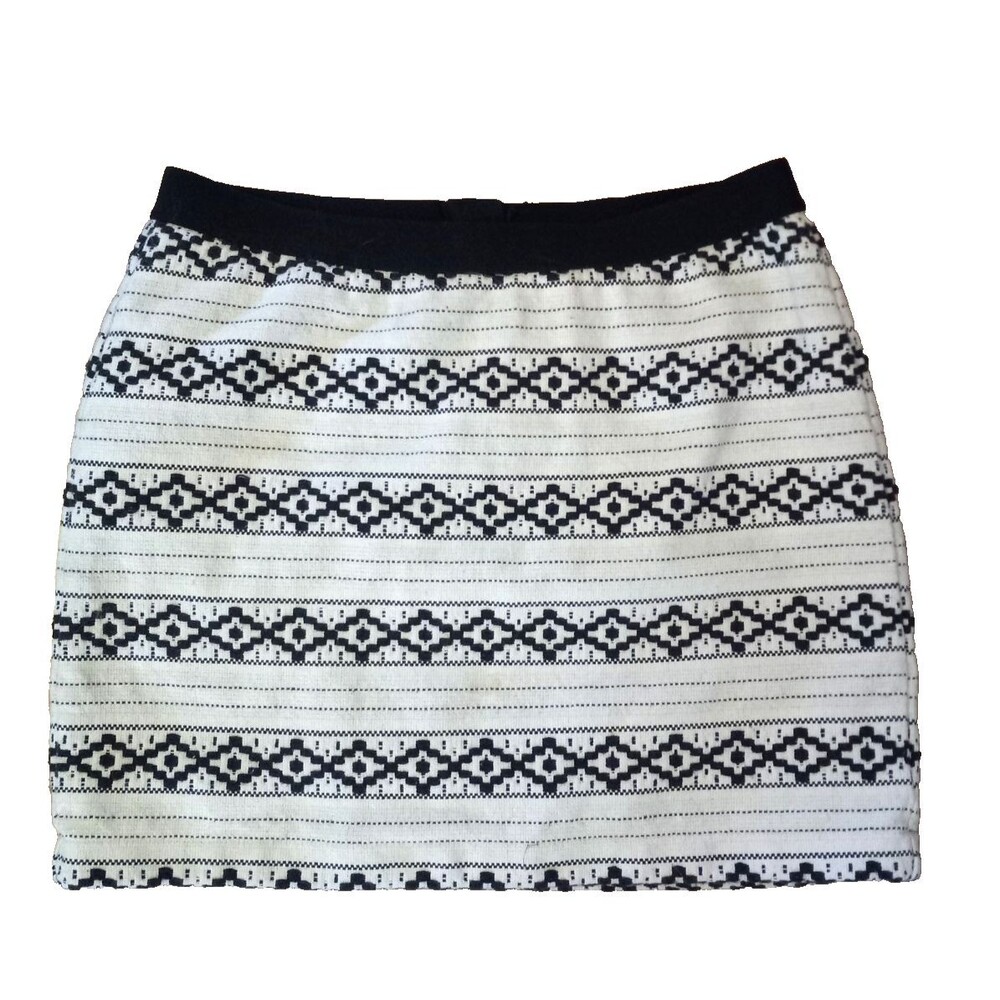 Gap Go West Black/White Mini  Skirt Western Aztec Look Size 2